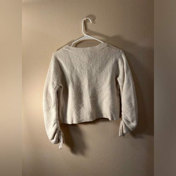 Women’s Cashmere Wool Blend Sweater Ivory White & Brown Color Available - Picture 7 of 11